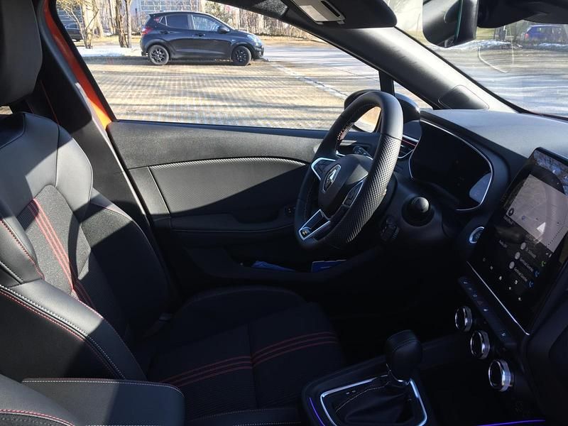 Gebraucht Renault Clio V RS Line 145 PS (106 kW) 2022 Orange Kleinwagen