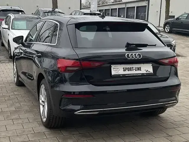 Gebraucht Audi A3 Advanced 150 PS (110 kW) 2022 Andere Limousine