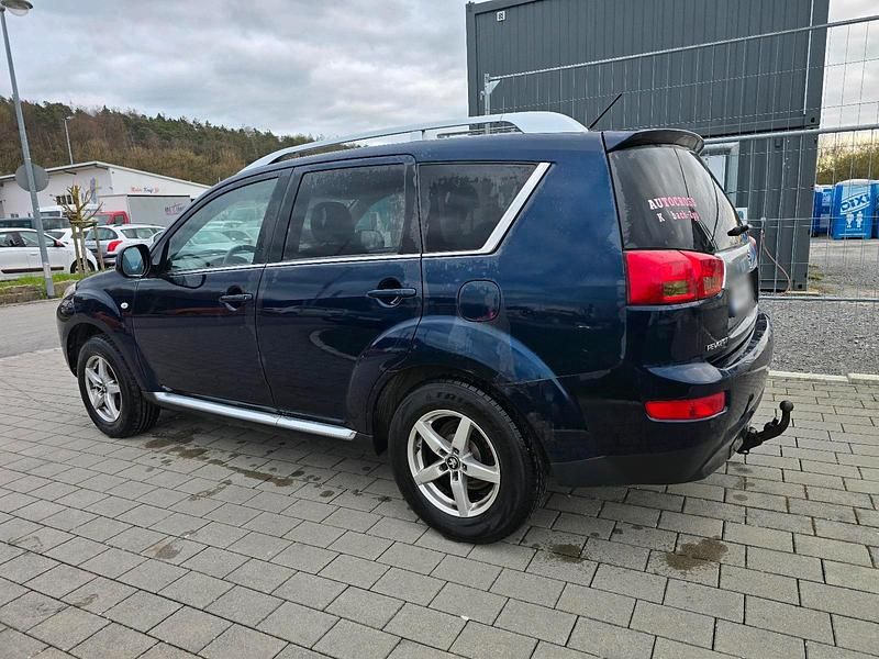 Gebraucht Peugeot 4007 156 PS (114 kW) 2011 Blau SUV