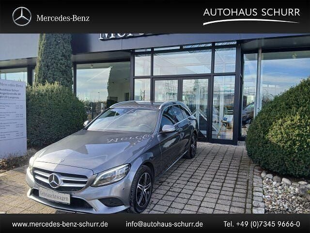 Gebraucht Mercedes C220 Avantgarde 194 PS (142 kW) 2020 Grau Limousine