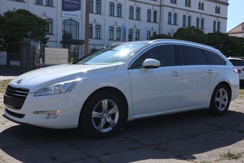 Weiß Gebraucht 2014 Peugeot 508 Active Kombi | 4.950 € (Fairer Preis) - Bild 1/4