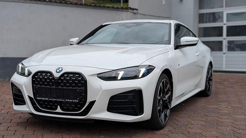 Weiß Gebraucht 2024 BMW 430 M Sport Coupé | 54.850 € (Teuer) - Bild 1/4