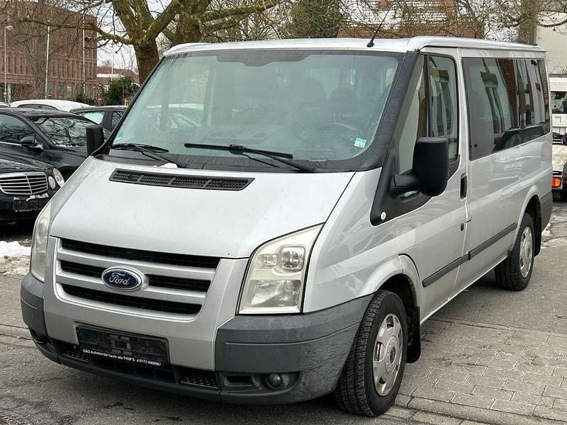 Gebraucht Ford Transit Trend 86 PS (63 kW) 2009 Silber Van / Kleinbus