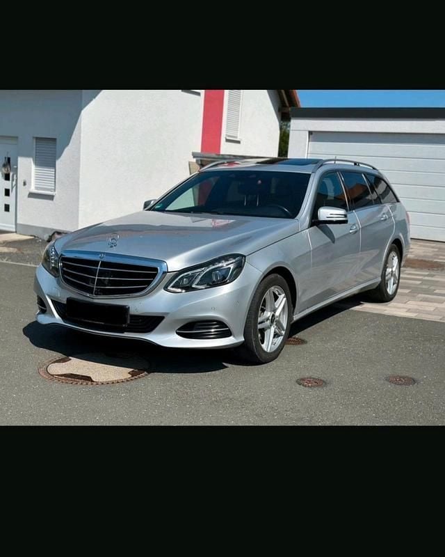 Gebraucht Mercedes E350 Avantgarde 258 PS (189 kW) 2013 Silber Kombi