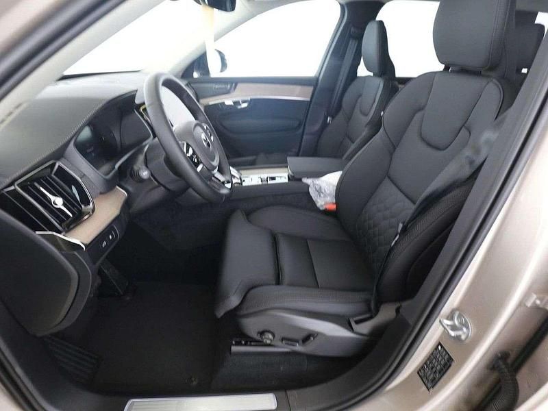 Gebraucht Volvo XC90 Plus 335 PS (246 kW) 2025 Bright dusk / metallic SUV