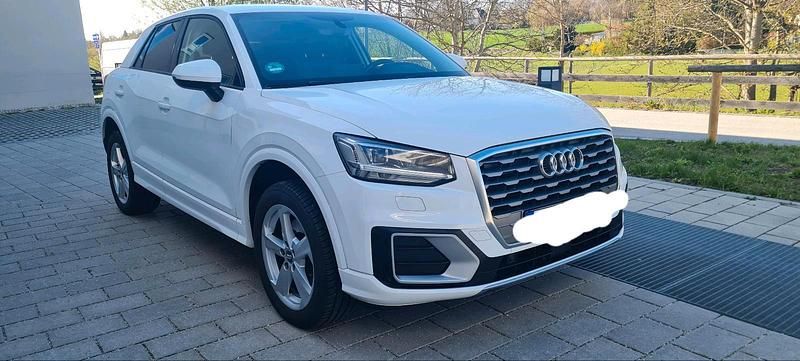 Gebraucht Audi Q2 Sport 150 PS (110 kW) 2017 Weiß SUV