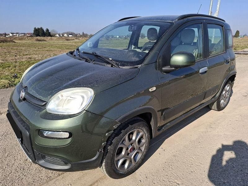 Grün Gebraucht 2012 Fiat Panda 4x4 Rock Kleinwagen | 4.500 € (Guter Preis) - Bild 1/4