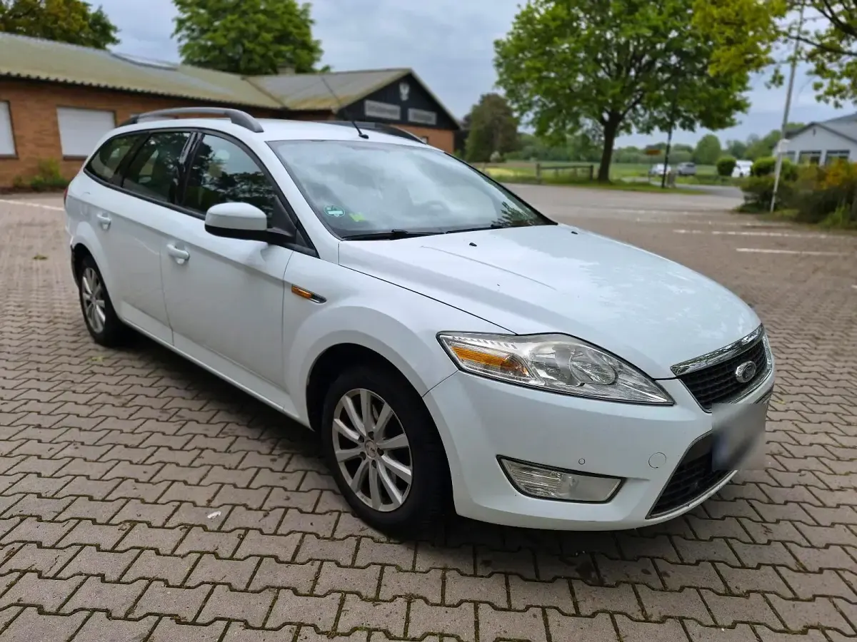 Gebraucht Ford Mondeo 125 PS (91 kW) 2009 Weiß Kombi