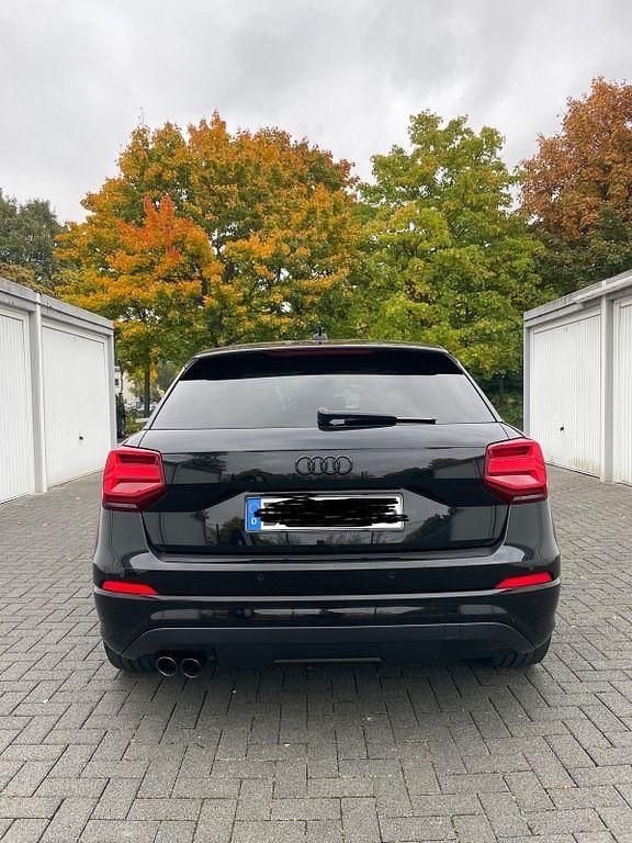 Gebraucht Audi Q2 Sport 150 PS (110 kW) 2019 Schwarz SUV
