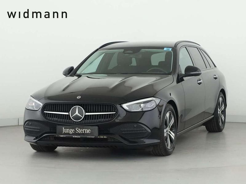 Unilack schwarz Gebraucht 2023 Mercedes C200 Avantgarde Kombi | 26.850 € (Guter Preis) - Bild 1/4