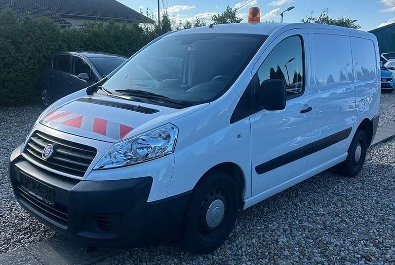 Gebraucht Fiat Scudo 128 PS (94 kW) 2015 Weiß Van