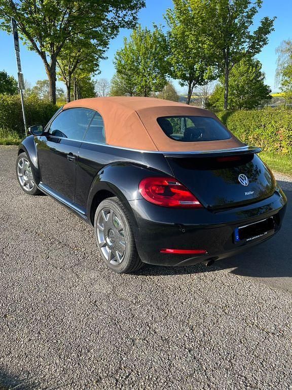 Gebraucht VW Beetle Karmann 105 PS (77 kW) 2015 Schwarz Kleinwagen