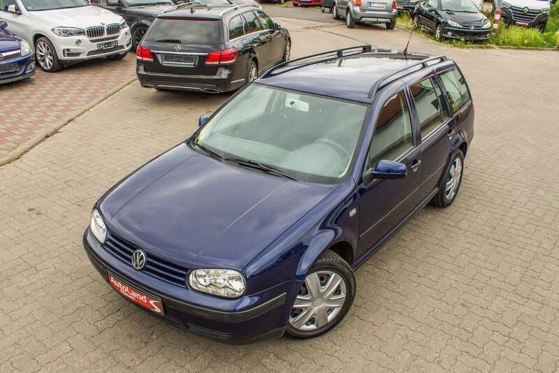 Blau Gebraucht 2000 VW Golf IV Basis Kombi | 799 € (Guter Preis) - Bild 1/4