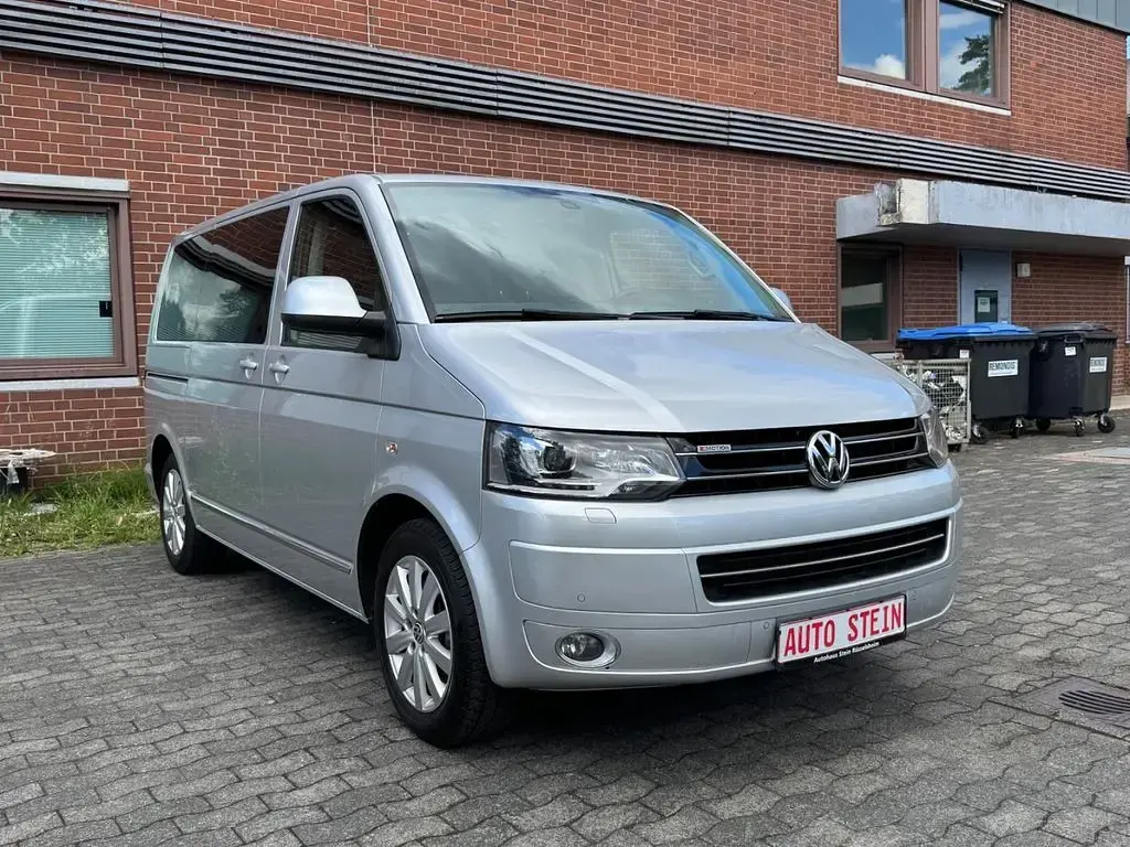 Gebraucht VW Multivan Highline 179 PS (131 kW) 2014 Silber Van / Kleinbus