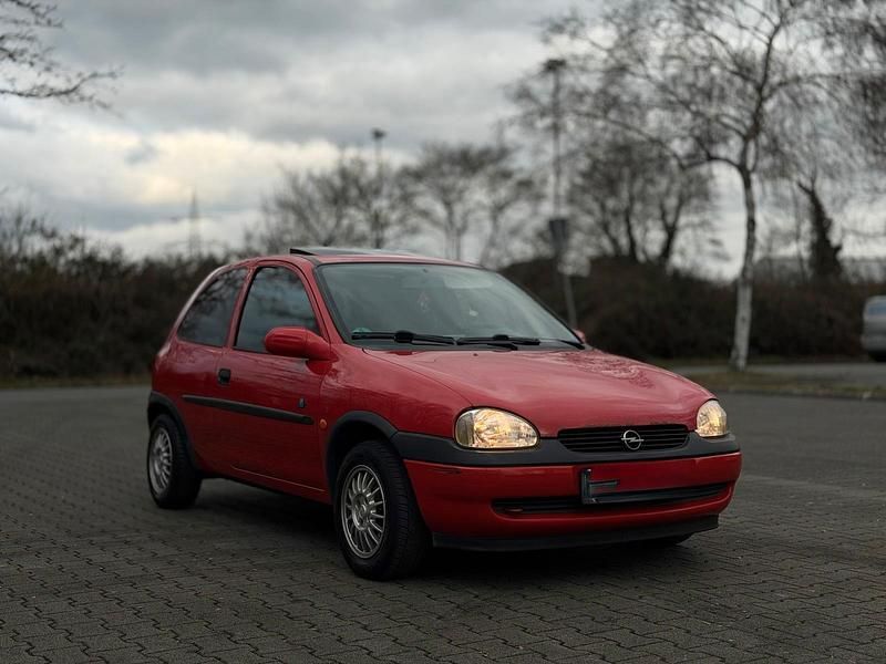 Gebraucht Opel Corsa 54 PS (39 kW) 1998 Rot Kleinwagen