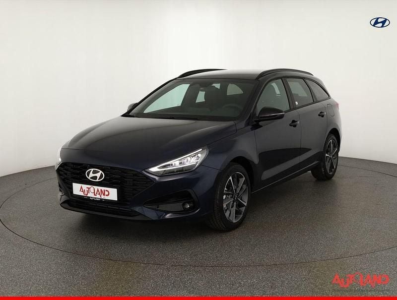 Blau Neu 2025 Hyundai i30 Kombi | 24.890 € (Fairer Preis) - Bild 1/4