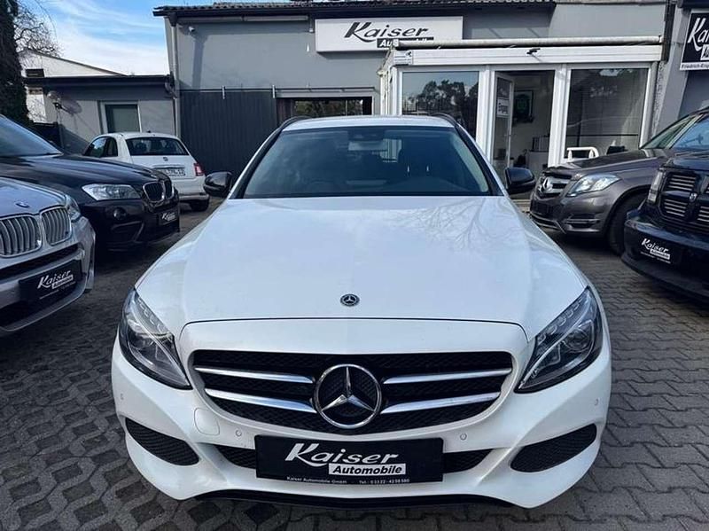 Gebraucht Mercedes C250 Night 204 PS (150 kW) 2017 Diamantweiss  metalliclack Kombi