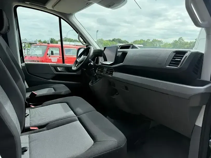 Gebraucht VW Crafter 177 PS (130 kW) 2025 Schwarz Van