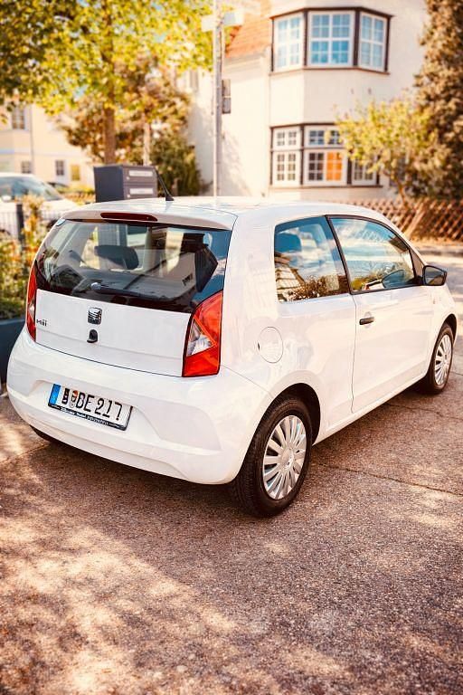Gebraucht Seat Mii 60 PS (44 kW) 2012 Weiß Kleinwagen