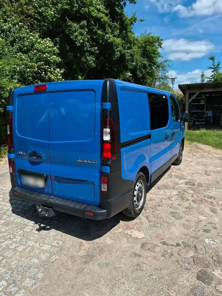 Gebraucht Renault Trafic 120 PS (88 kW) 2018 Van / Kleinbus