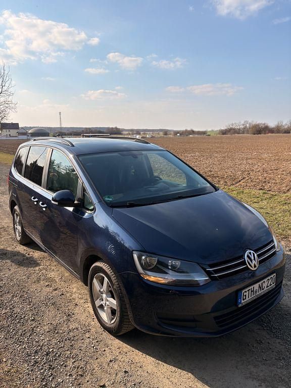 Gebraucht VW Sharan Trendline 140 PS (102 kW) 2011 Blau Van / Kleinbus