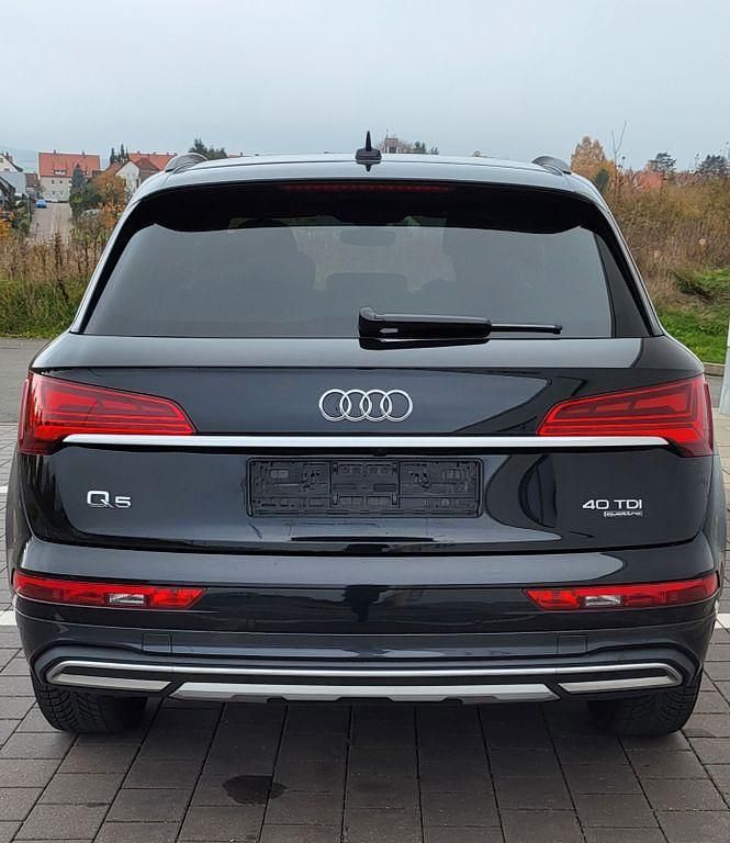 Gebraucht Audi Q5 Advanced 204 PS (150 kW) 2022 Schwarz SUV