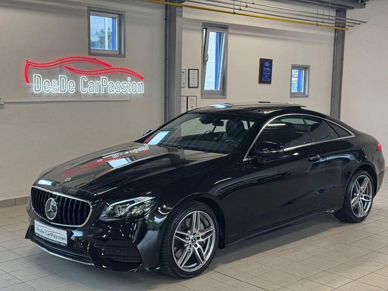Schwarz Gebraucht 2019 Mercedes E450 AMG line Coupé | 44.700 € - Bild 1/4