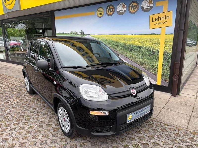 Gebraucht Fiat Panda 69 PS (50 kW) 2024 Cinema schwarz Kleinwagen