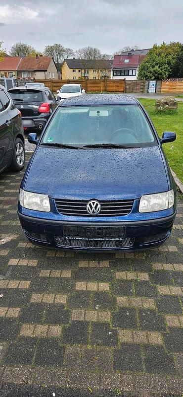 Gebraucht VW Polo 50 PS (36 kW) 2001 Blau Kleinwagen