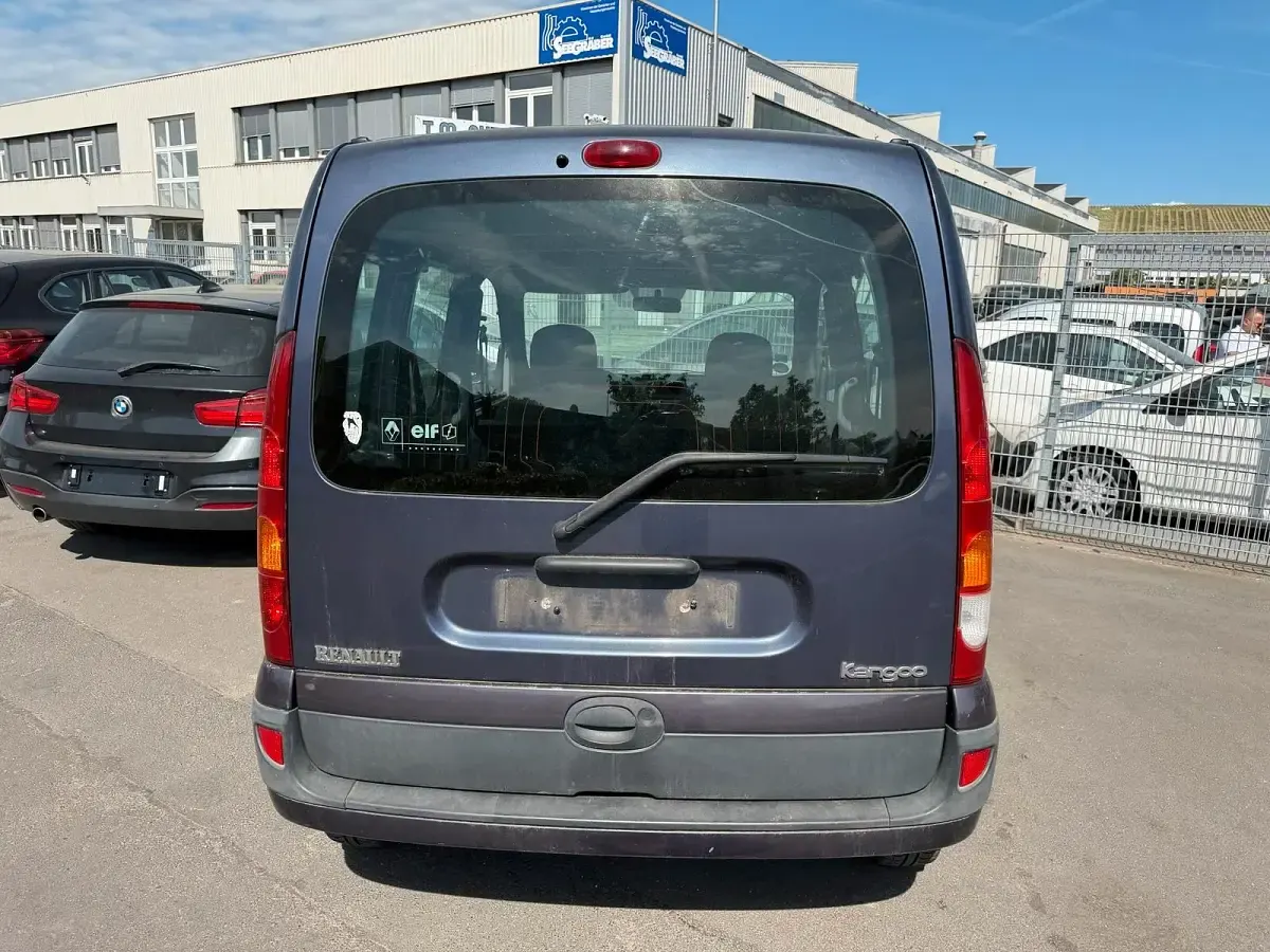 Usata Renault Kangoo 75 CV (55 kW) 2003 Grigio Monovolume