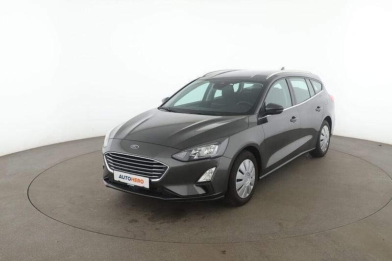Grau Gebraucht 2019 Ford Focus Cool & Connect Kombi | 12.430 € (Etwas zu teuer) - Bild 1/3
