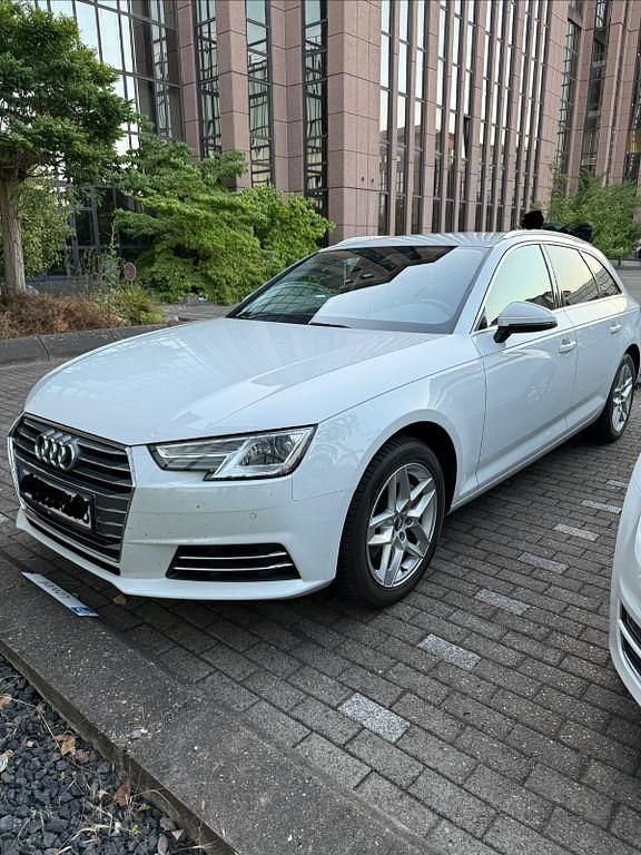 Gebraucht Audi A4 Ambiente 190 PS (139 kW) 2017 Weiß Kombi