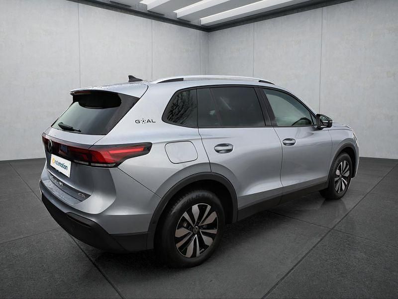 Gebraucht VW Tiguan 150 PS (110 kW) 2025 Silber SUV