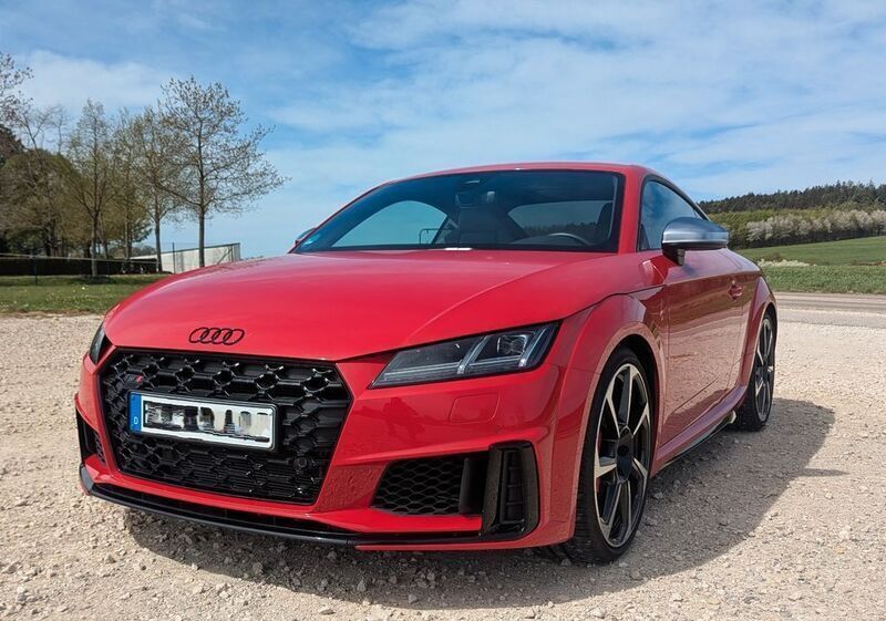 Rot Gebraucht 2024 Audi TTS Ambiente Coupé | 49.500 € (Fairer Preis) - Bild 1/4