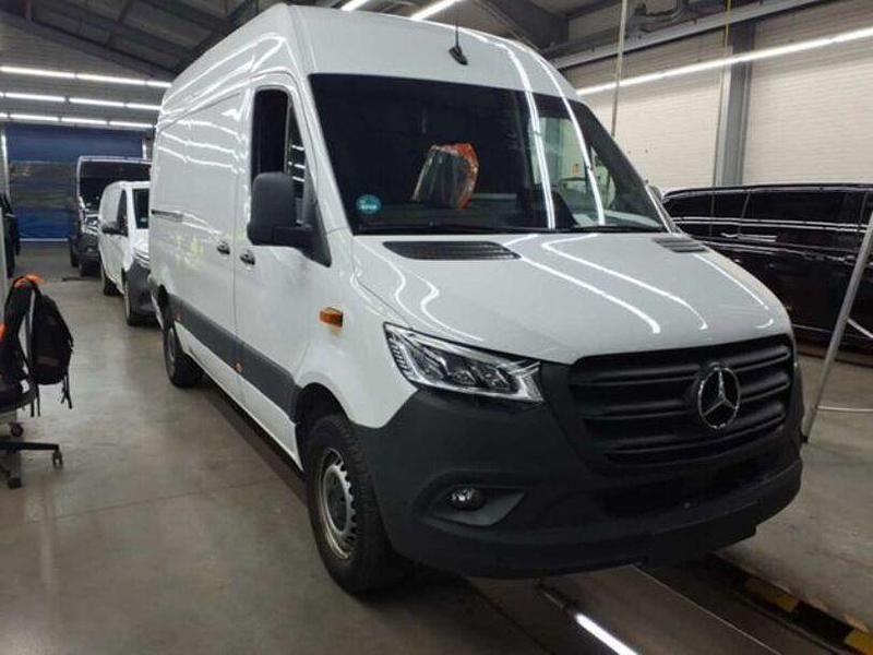 Gebraucht Mercedes Sprinter 170 PS (125 kW) 2024 Arktikweiss Van