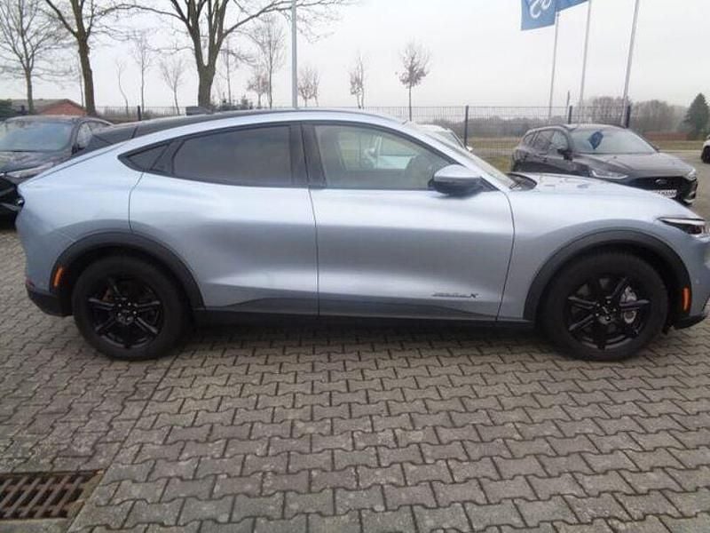 Gebraucht Ford Mustang Mach-E Basis 216 kW (294 PS) 2023 Grau SUV