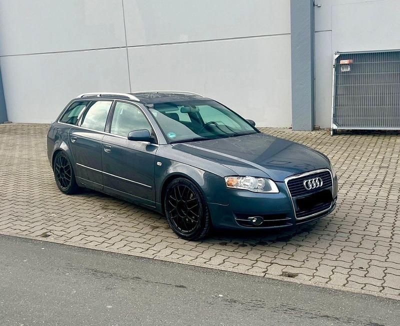 Grau Gebraucht 2006 Audi A4 Kombi | 3.500 € (Superpreis) - Bild 1/4