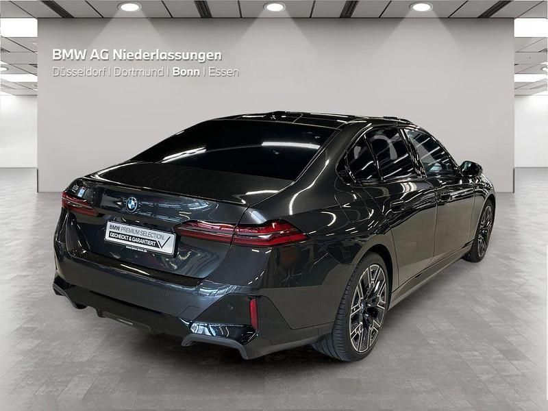 Gebraucht BMW i5 M Sport 289 kW (394 PS) 2024 Grau Limousine