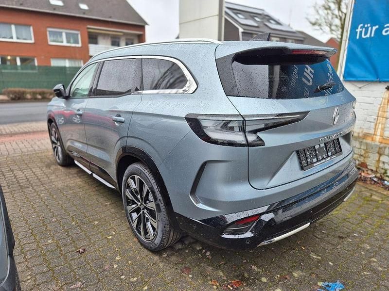 Neu Renault Espace Techno 131 PS (96 kW) 2026 Grau SUV