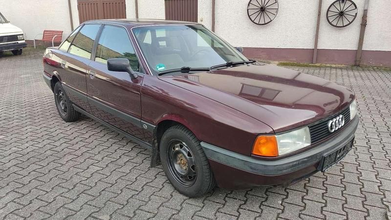 Zyclamin perleffekt Gebraucht 1991 Audi 80 Comfort Limousine | 2.450 € - Bild 1/4