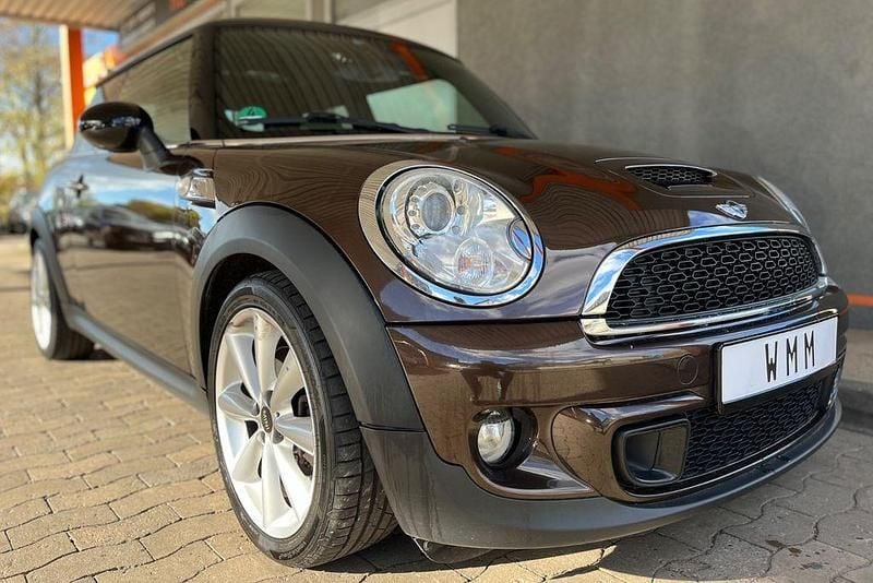 Braun Gebraucht 2010 Mini Cooper S Kleinwagen | 10.200 € (Fairer Preis) - Bild 1/4