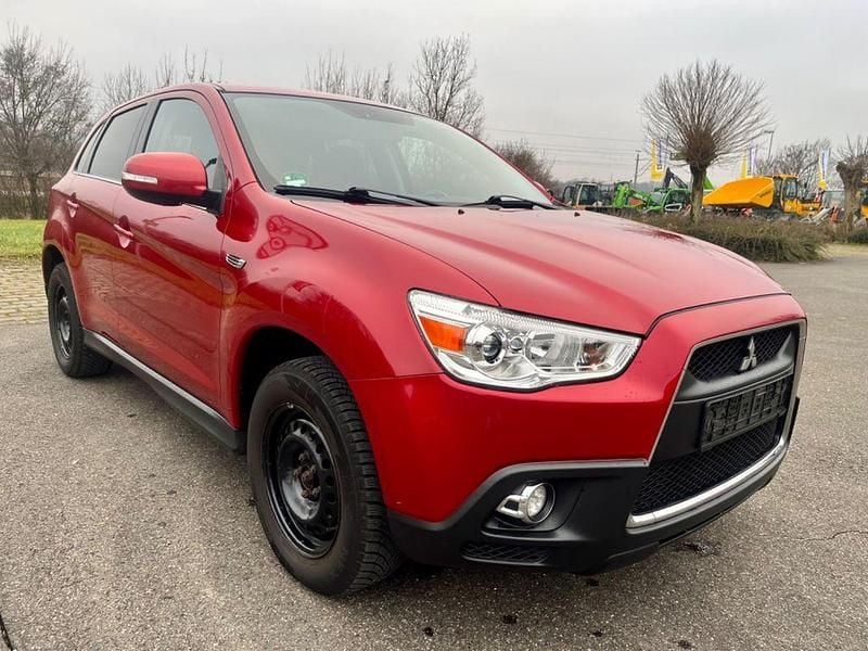 Rot Gebraucht 2011 Mitsubishi ASX Edition SUV | 4.700 € (Fairer Preis) - Bild 1/4