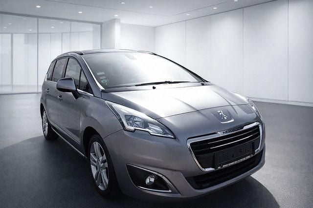 Gebraucht Peugeot 5008 120 PS (88 kW) 2016 Grau Van / Kleinbus