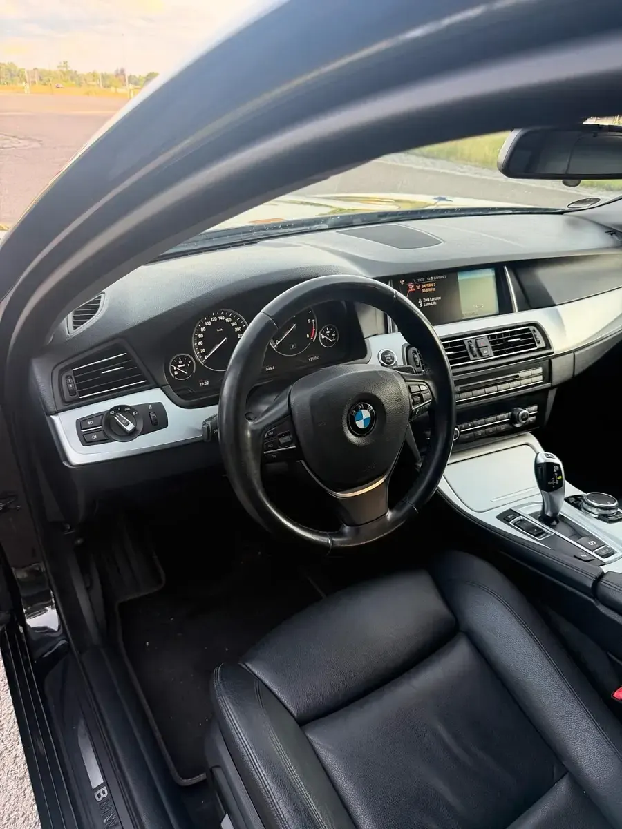 Gebraucht BMW 525 218 PS (160 kW) 2015 Schwarz Limousine