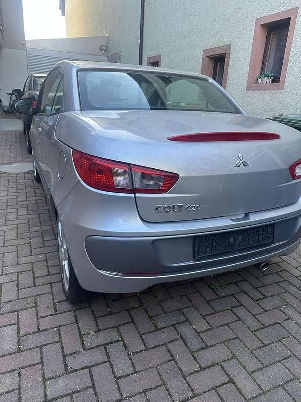 Gebraucht Mitsubishi Colt 113 PS (83 kW) 1997 Grau Kleinwagen