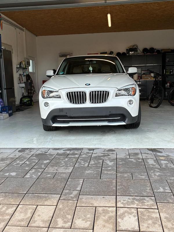 Gebraucht BMW X1 205 PS (150 kW) 2011 Weiß SUV
