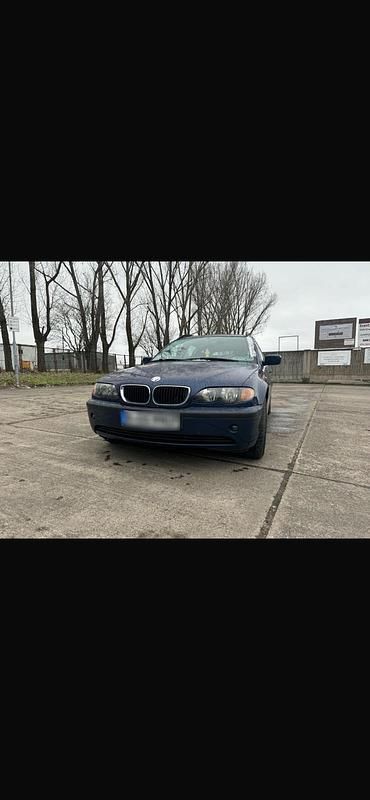 Gebraucht BMW 316 116 PS (85 kW) 2004 Blau Kombi
