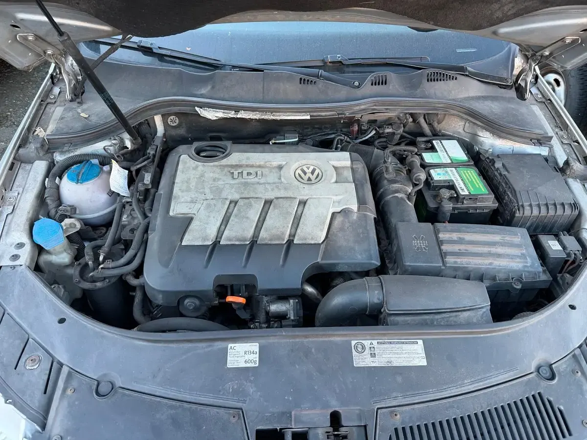 Gebraucht VW Passat 170 PS (125 kW) 2011 Silber Kombi