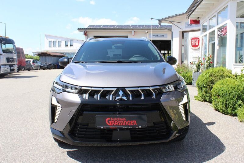 Neu Mitsubishi ASX Plus 94 PS (69 kW) 2025 Grau SUV