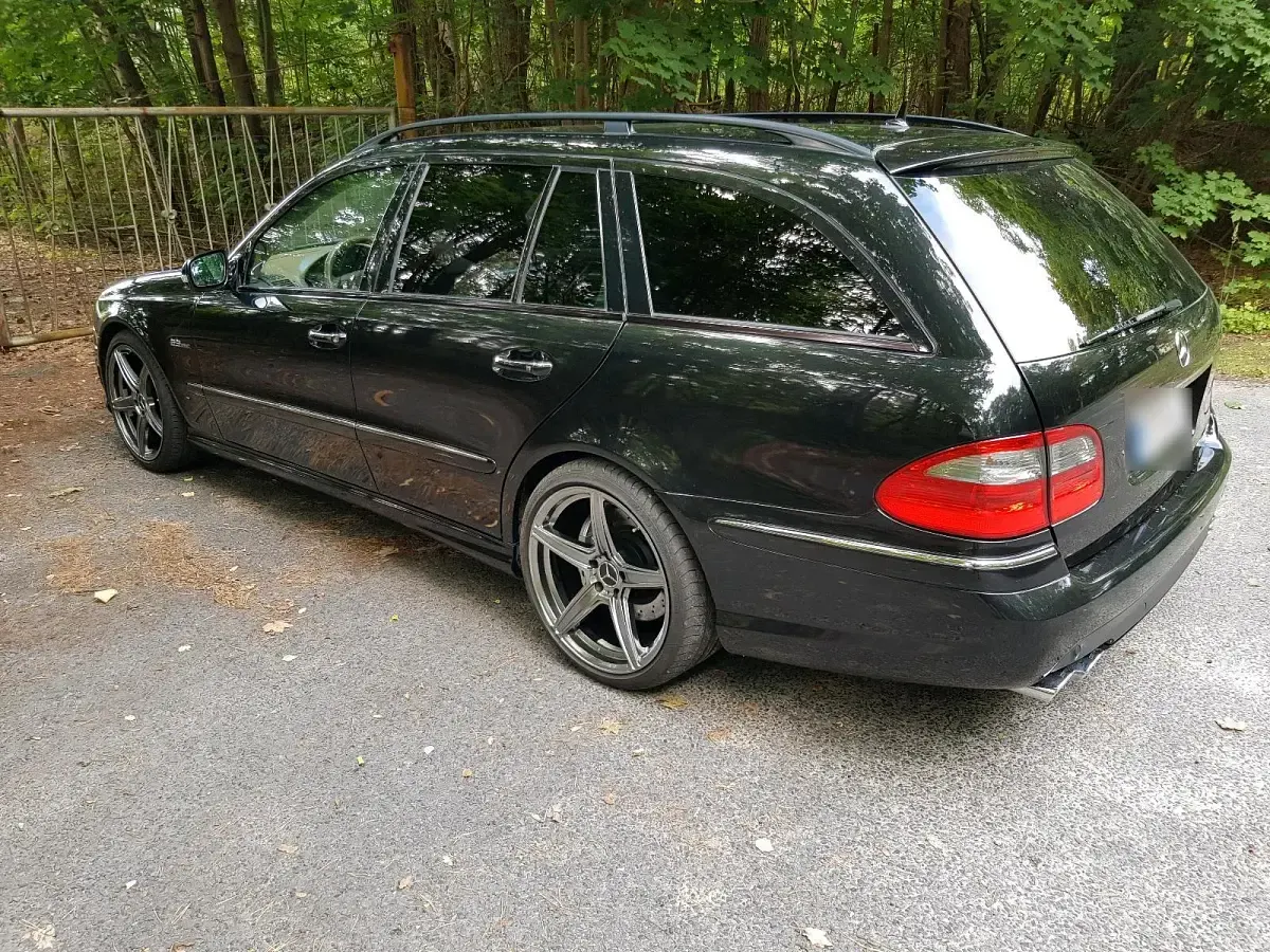 Gebraucht Mercedes E63 AMG AMG 514 PS (378 kW) 2008 Schwarz Kombi